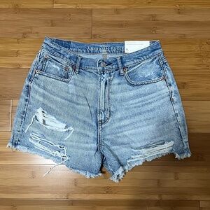 AE shorts